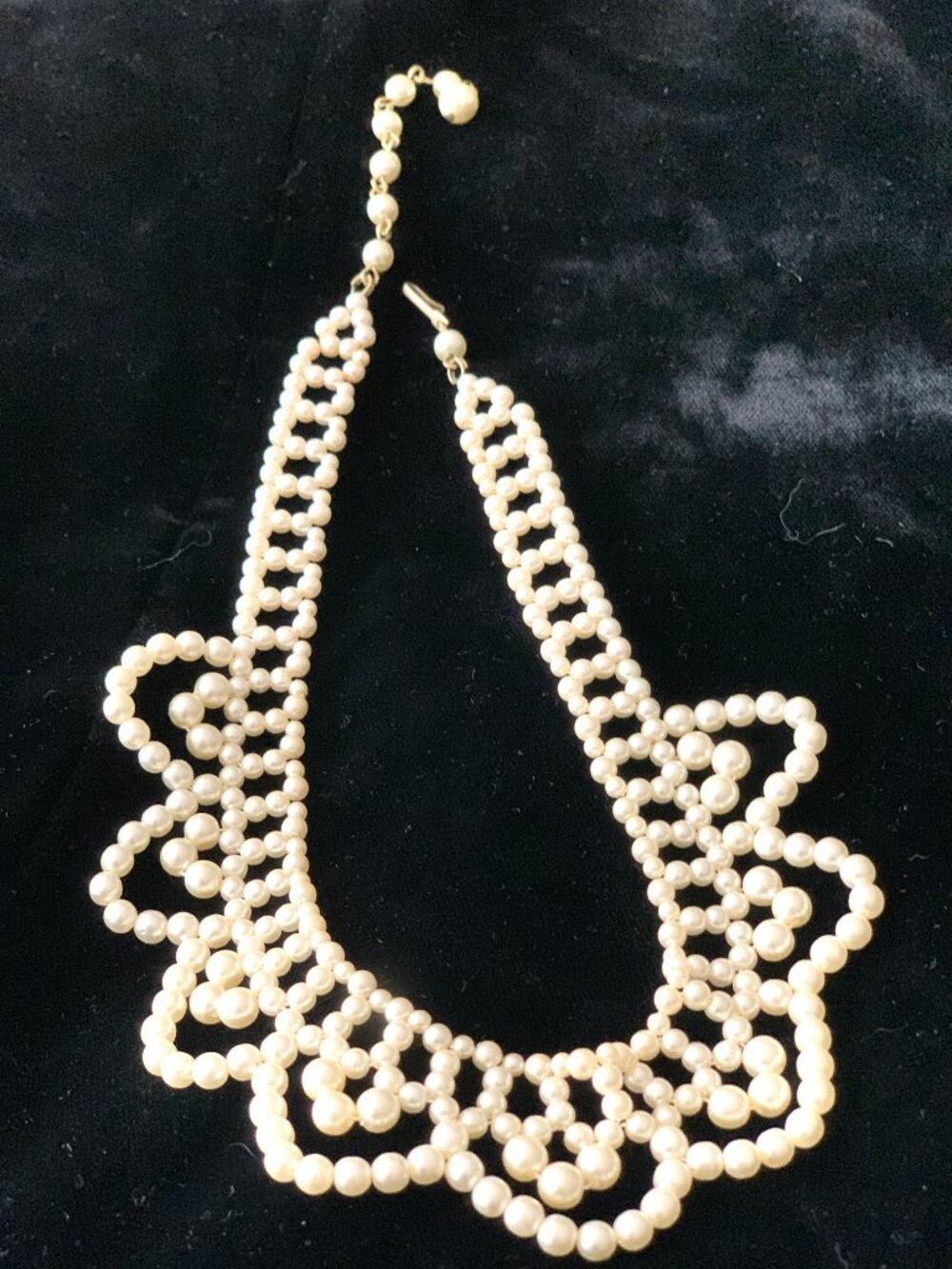 VINTAGE FORMAL/CASUAL BEADED COLLAR NECKLACE PATTERN ONE SIZE FITS ALL
